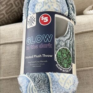 Glow in the Dark Plush Throw Blanket